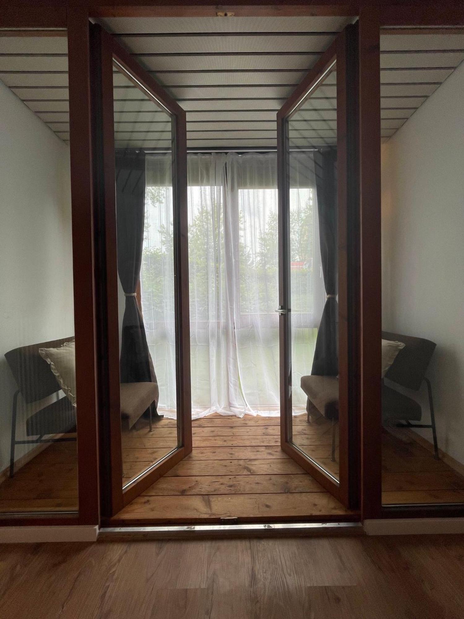 Apartment Mit Kuechenzeile, Stadtnah & Kostenlos Parken Passau Exteriör bild