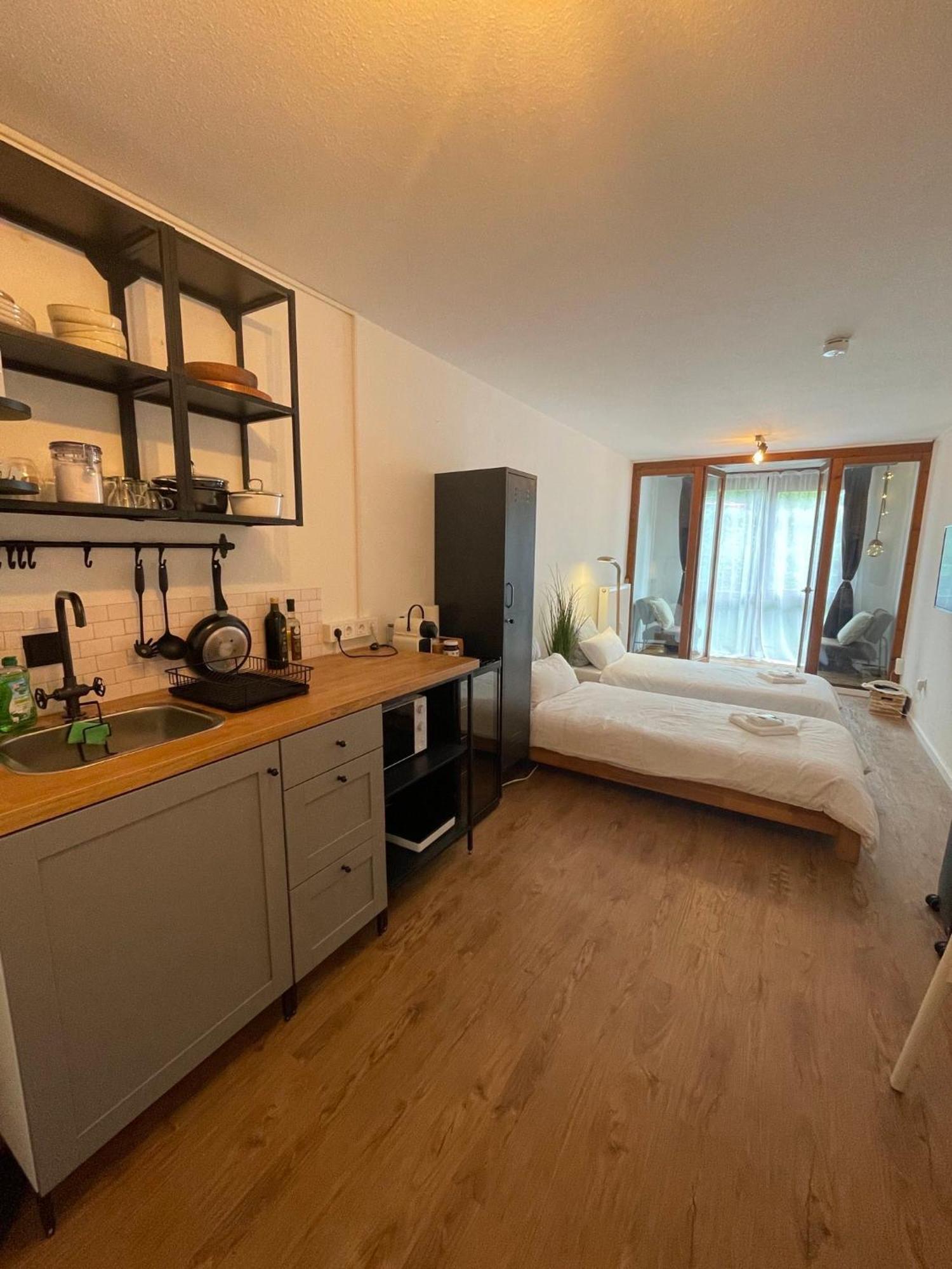 Apartment Mit Kuechenzeile, Stadtnah & Kostenlos Parken Passau Exteriör bild